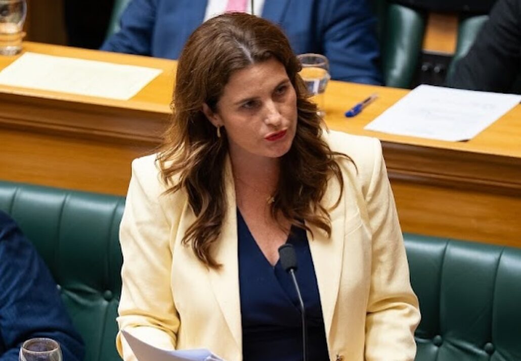 Finance Minister overrules advice on waste-to-energy facility